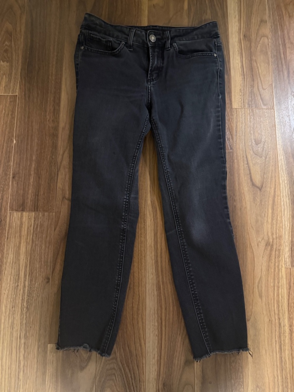 Silver Brand Women's  Raw-Hem Straight Jeans in black.